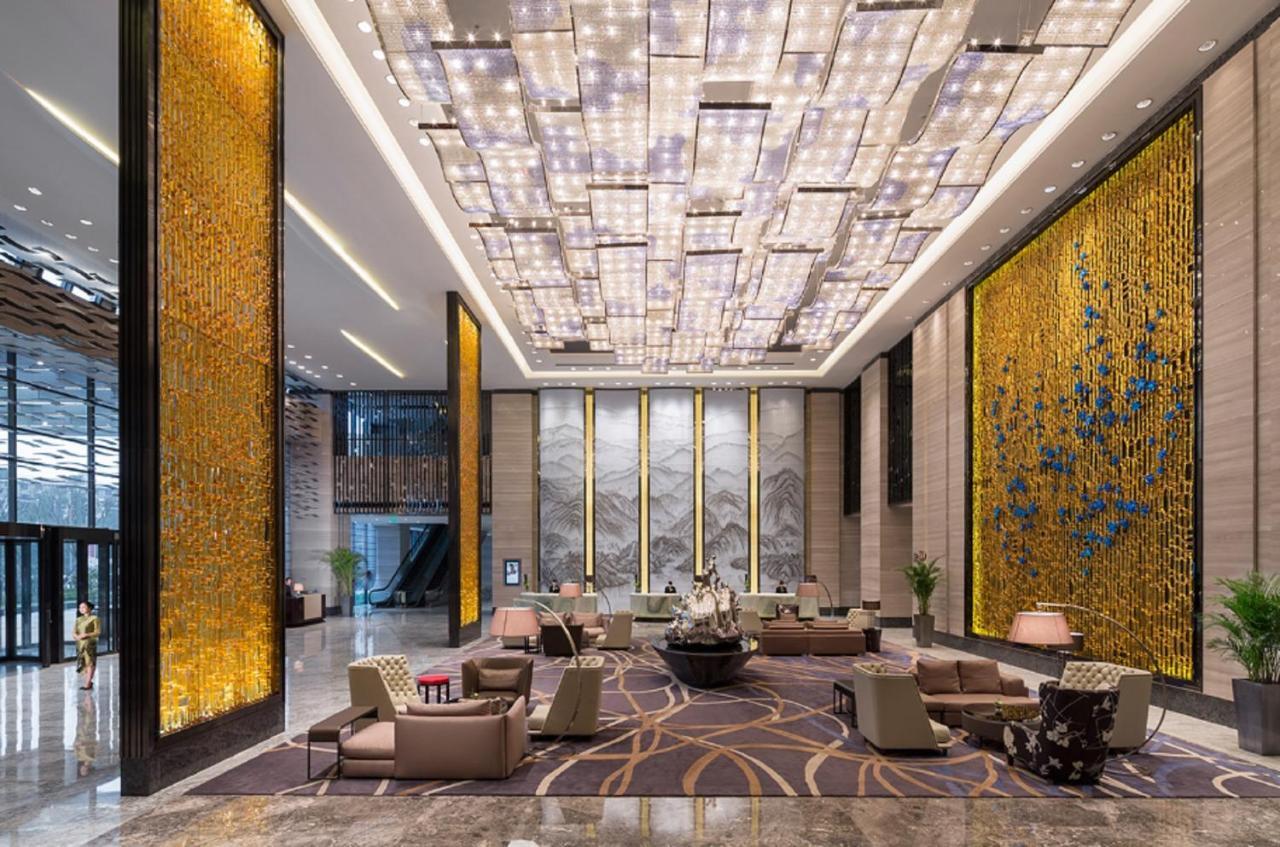 Wanda Realm Wuhan Exterior foto